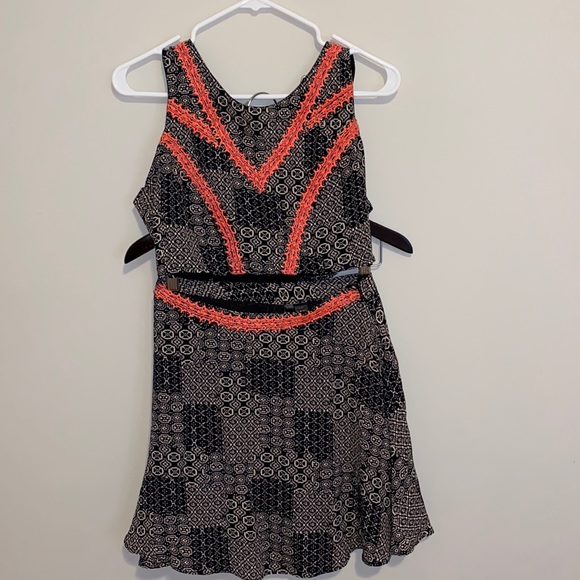 Crop Top and Skirt 2 Piece/Matching Set - Picture 10 of 10